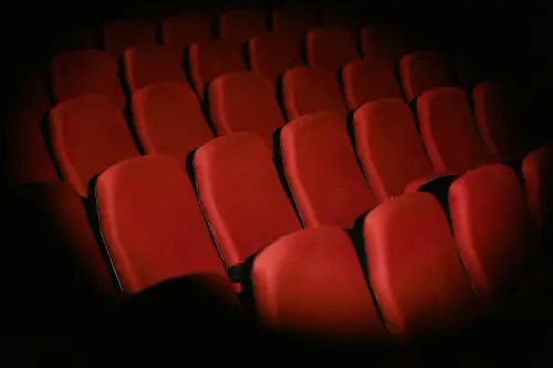 Sardegna, 200mila euro per insegnare il cinema nelle scuole con il progetto Creas