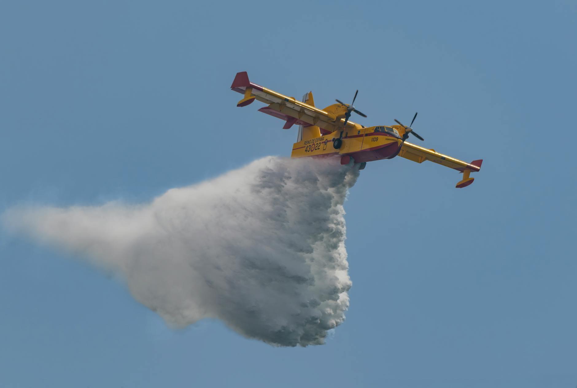 Sardegna, Canadair confermati per la campagna incendi 2026