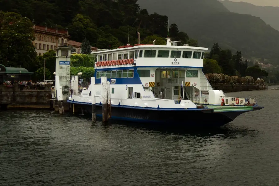 Come muoversi in Sardegna tra auto, traghetti e mezzi pubblici